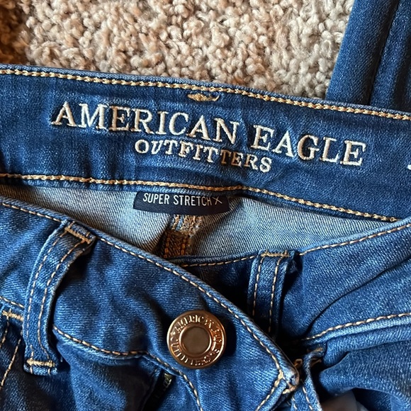 Jeans American Eagle Outfitters Super Stretch Size 2 - Picture 4 of 4
